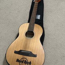 Mini Guitar w/case