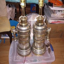Two  Vintage  Tall Brass  Nautica Lamps / Daydreamer No Doubt Tshirts 