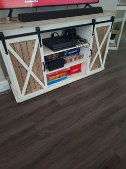 Tv stand