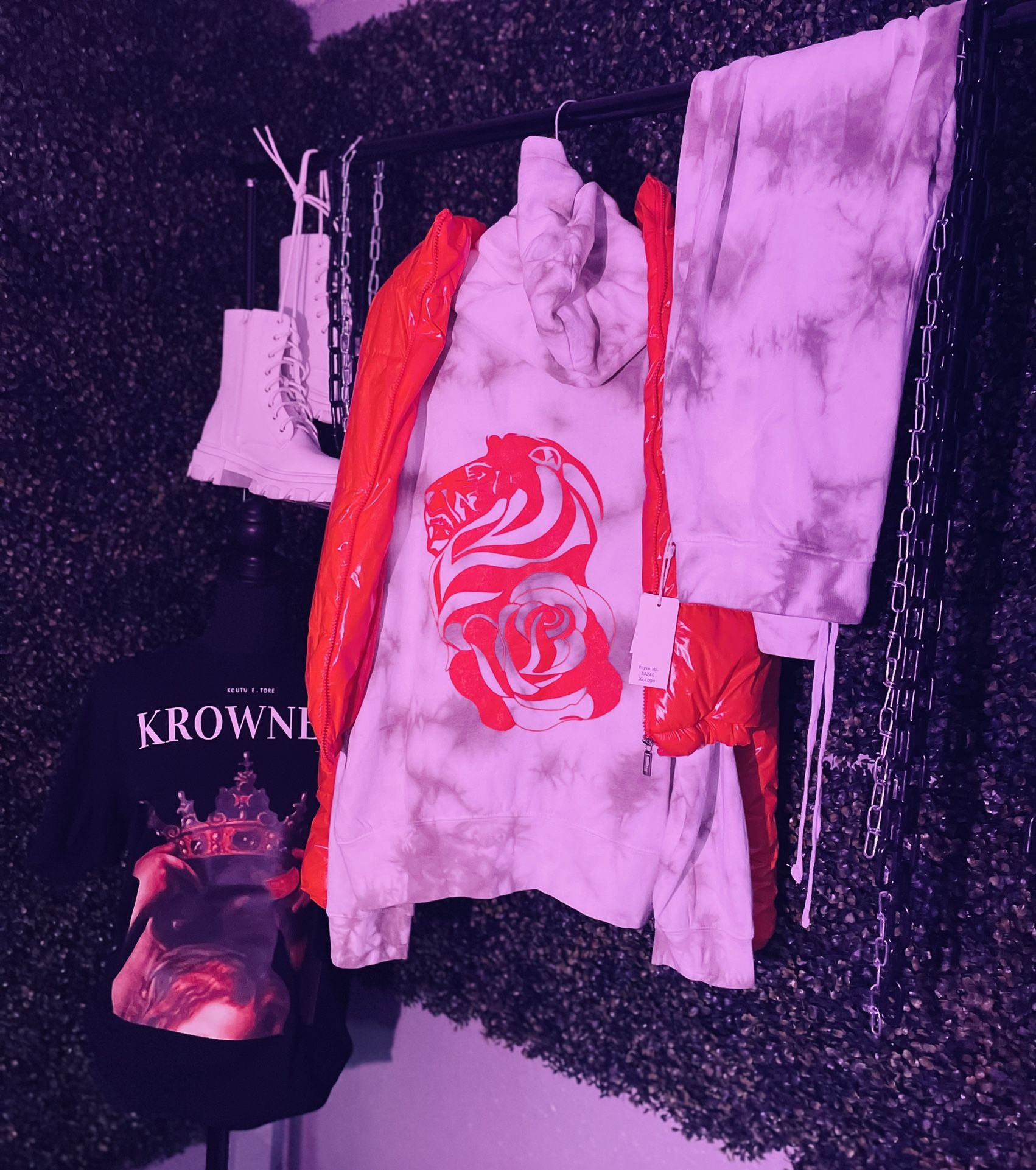 Xhana Hoodie Set + Free T Shirt