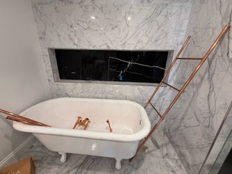 Vintage Standard Cast Iron Clawfoot Tub + NEW Signature Hardware Rose Gold Faucet Set