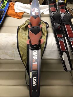 Professional EP Comp 1 Honeycomb / Graphite concave slalom water ski.