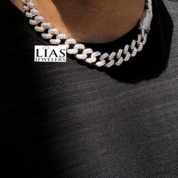 New 18k White Gold Cuban Link Chain 