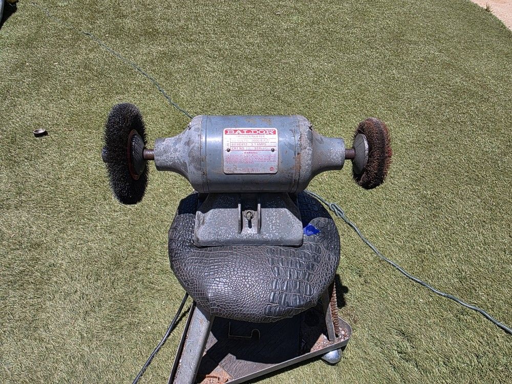 Baldor 111 Bench Grinder