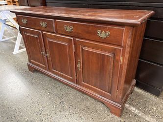 CRESENT FURNITURE Solid Cherry 3-Door Buffet
