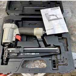 PORTER-CABLE FN250A 16-GA FINISH NAILER + CASE – WORKS GREAT – $40 (Claremont Mesa)