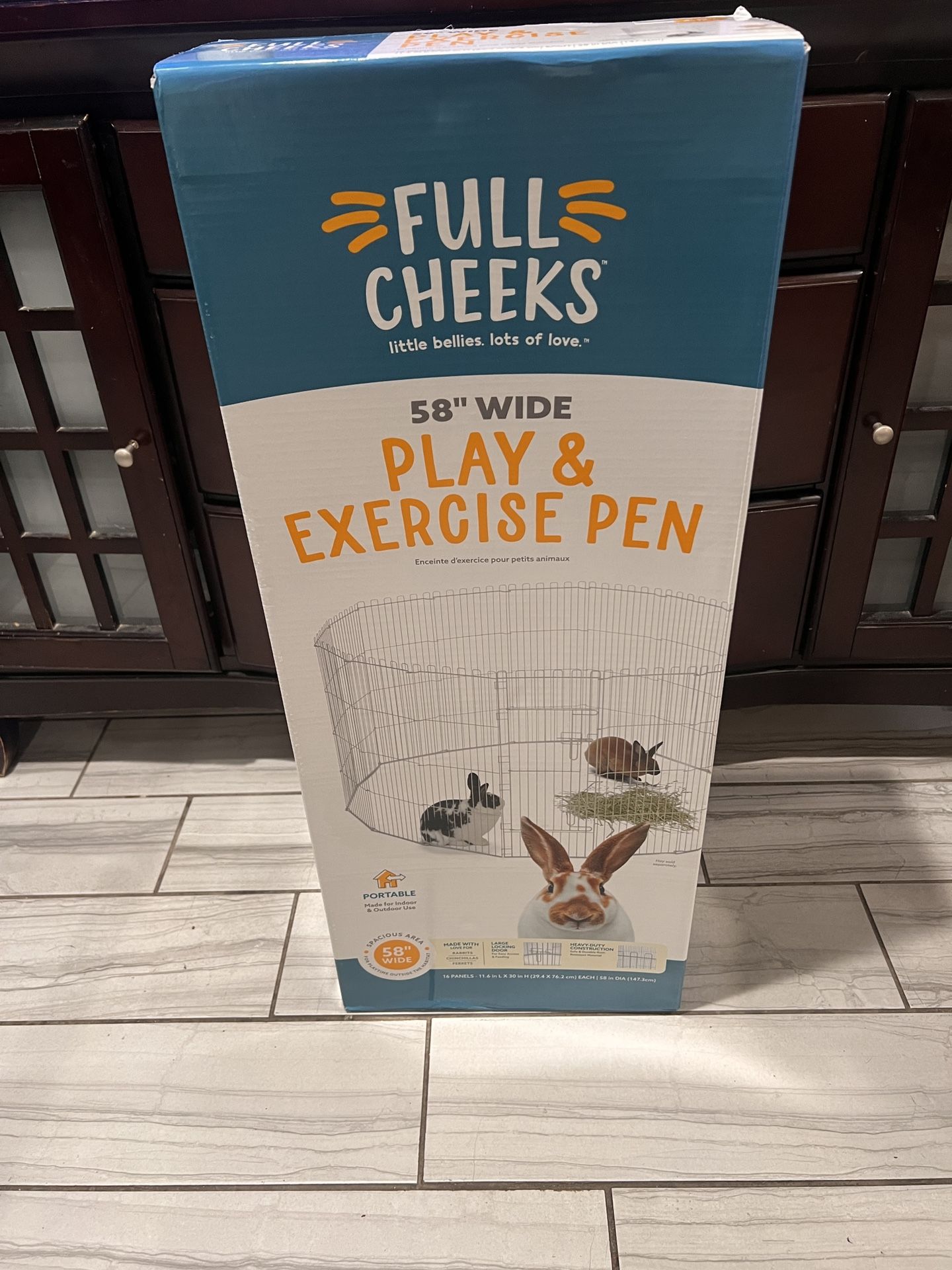 Full Cheeks WIDE PLAY & EXERCISE PEN