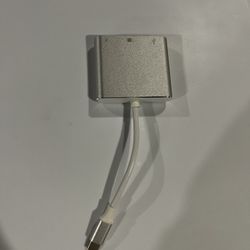 USB -C MacBook Adaptor