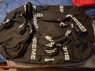 Supreme duffel with tags