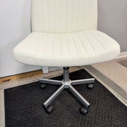 Brand New White Corduroy Wide Seat Criss Cross Height Adjustable Rolling Office/Vanity Chair