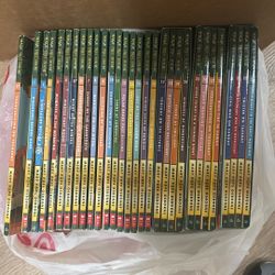 Magic Treehouse Book Collection,  Numbers 1 Through 28