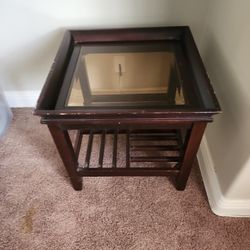 Wood End Table 