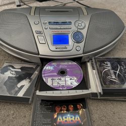 PANASONIC BOOMBOX in Perfect Condition, CD, CASSETTE, RADIO AM/FM