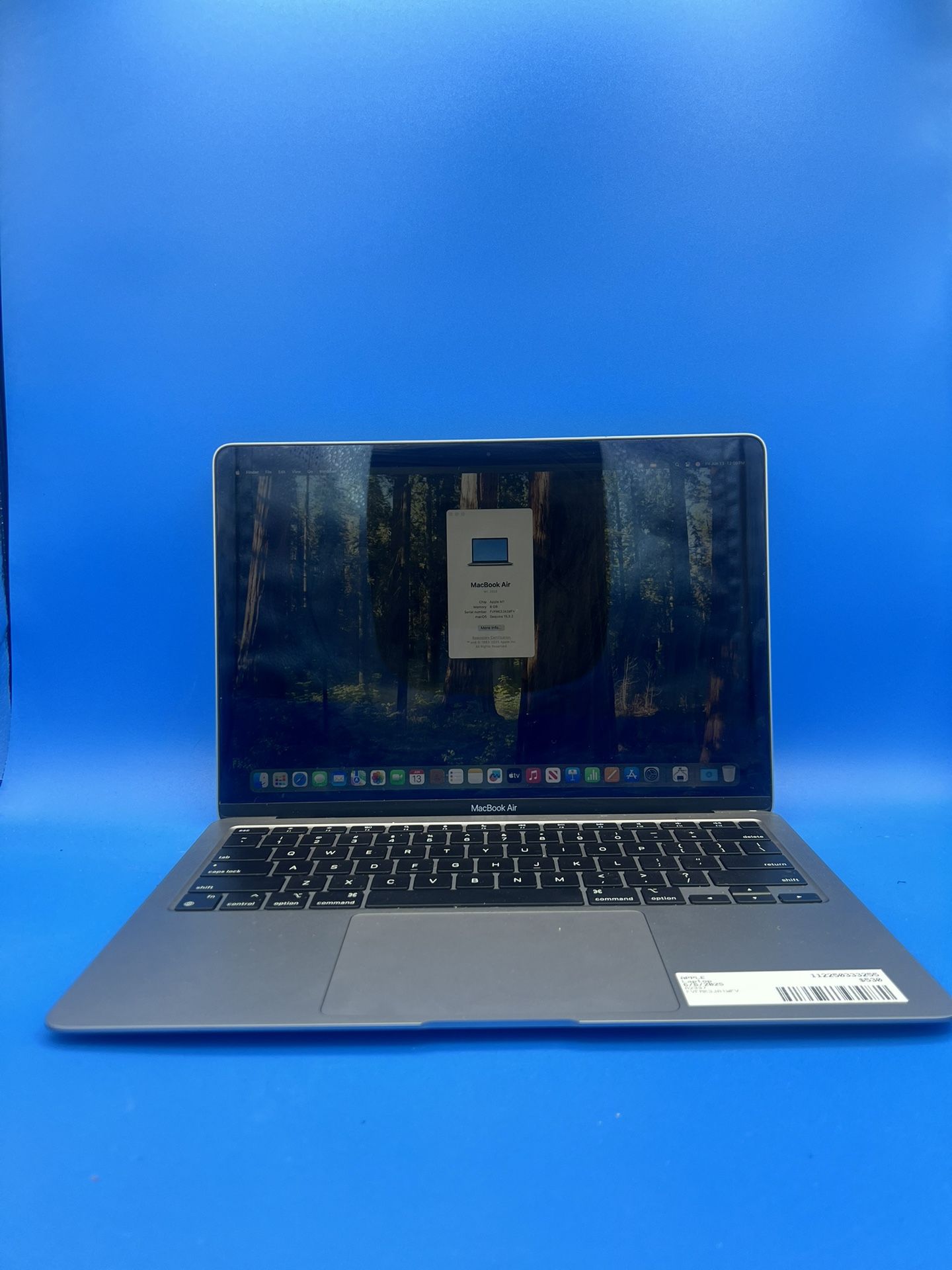 Apple MacBook Air [A2337]