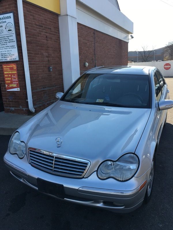 Mercedes Benz C320, year 2003 low mileage 100K