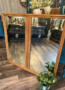 Beautiful MCM 2 Part Wood Mirror For Dresser Or Wall 