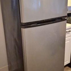 Kenmore  Refrigerator 