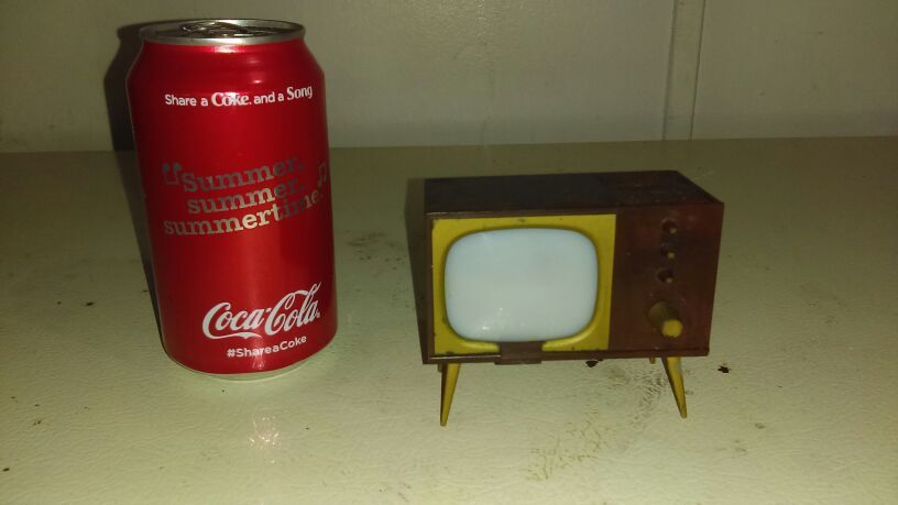 Vintage Salt and pepper shakers