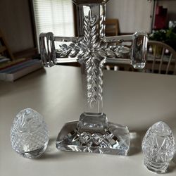 Crystal Cross and eggs 