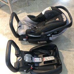 Britax car seat With 2 Bases