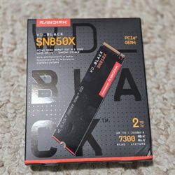 WD_BLACK 2TB SN850X NVMe Internal Gaming SSD Solid State Drive - Gen4 PCIe, M.2 2280, Up to 7,300 MB/s - WDS200T2X0E