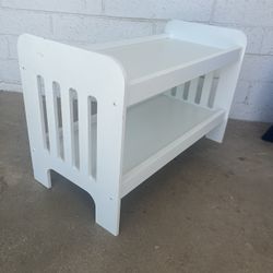White Ladies Shoe Rack 