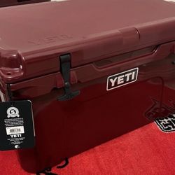 Yeti Tundra 45 Cooler 