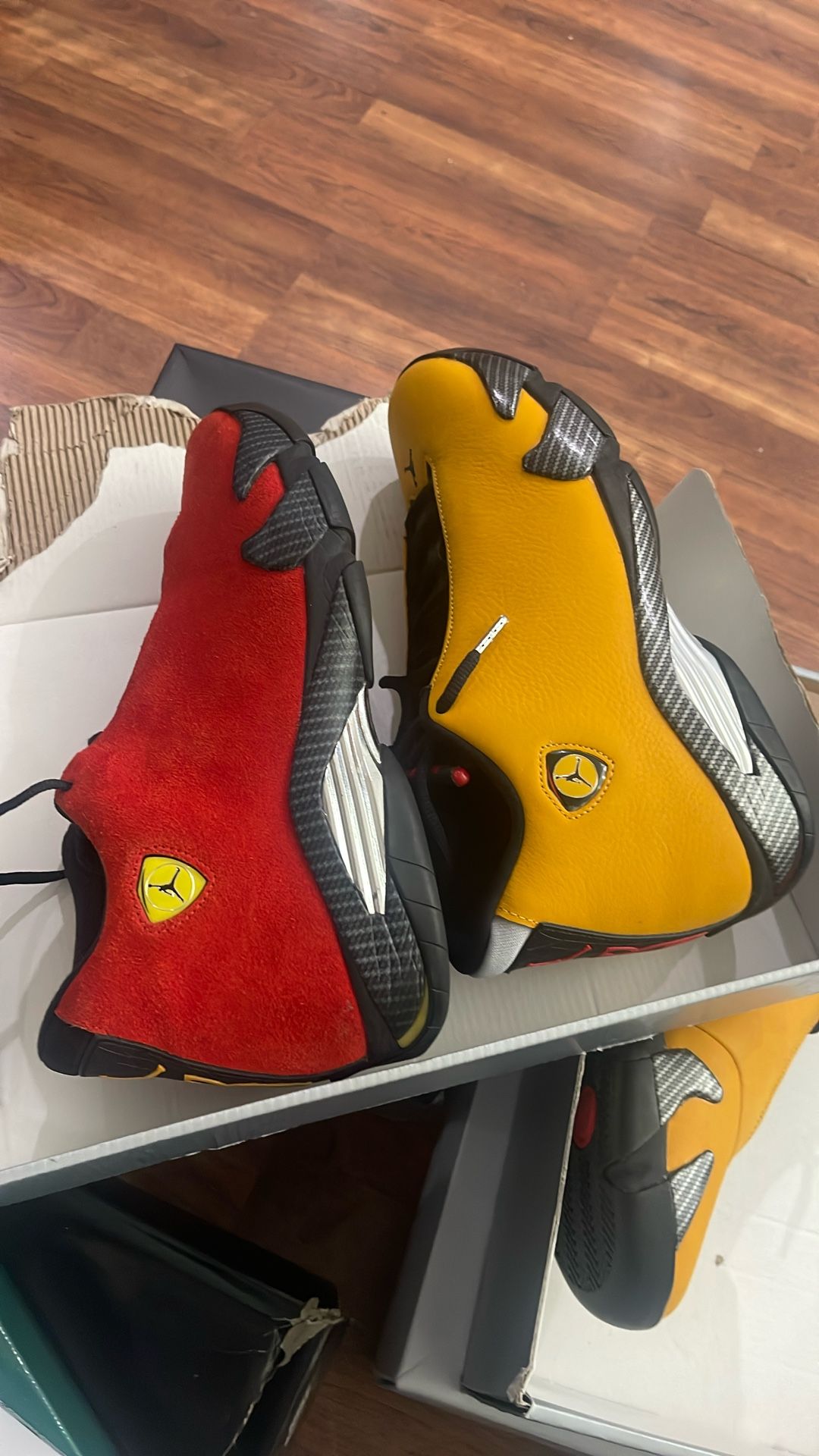 SIZE 10.5