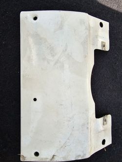 87-91 Chevrolet Suburban Truck Steering Wheel Cowling