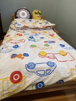 Kid Bed and Mattress