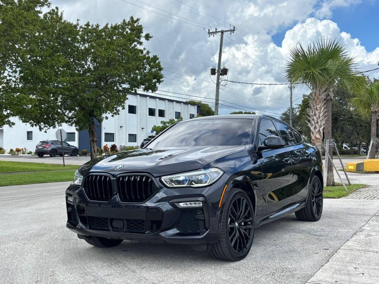 2021 BMW X6