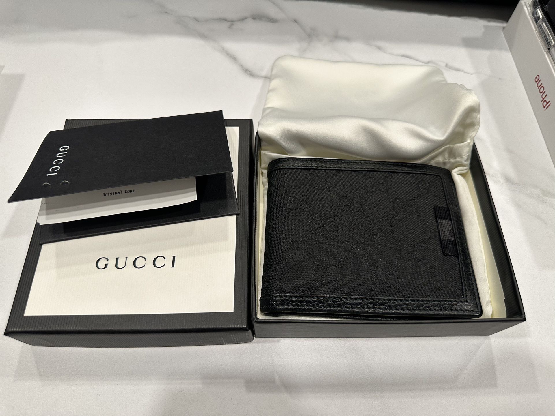 Gucci Men Canvass Black Wallet 