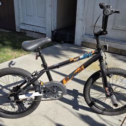Switch Mongoose 18" Kids Bike