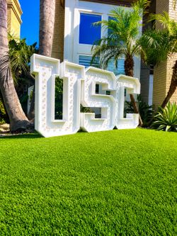 Marquee light up letters