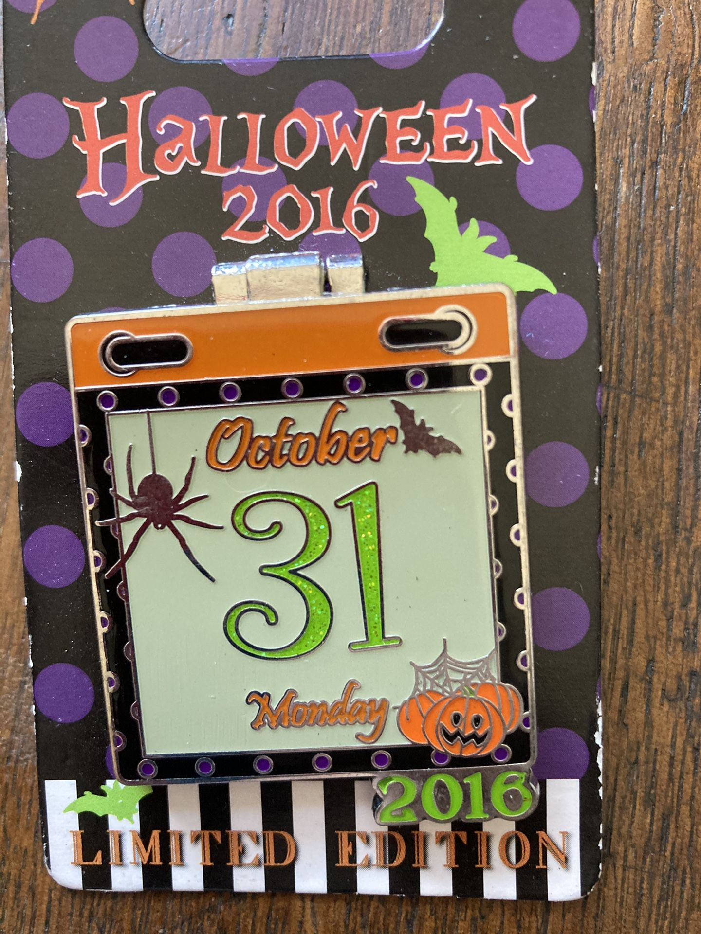 Stitch Vampire Halloween 2016 Hinged Disney Pin