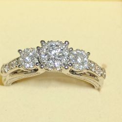 Anillo De 10k Oro Blanco Medida 10 .60 Puntos De Diamante