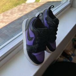 Nike Kids’ 12C Sneakers