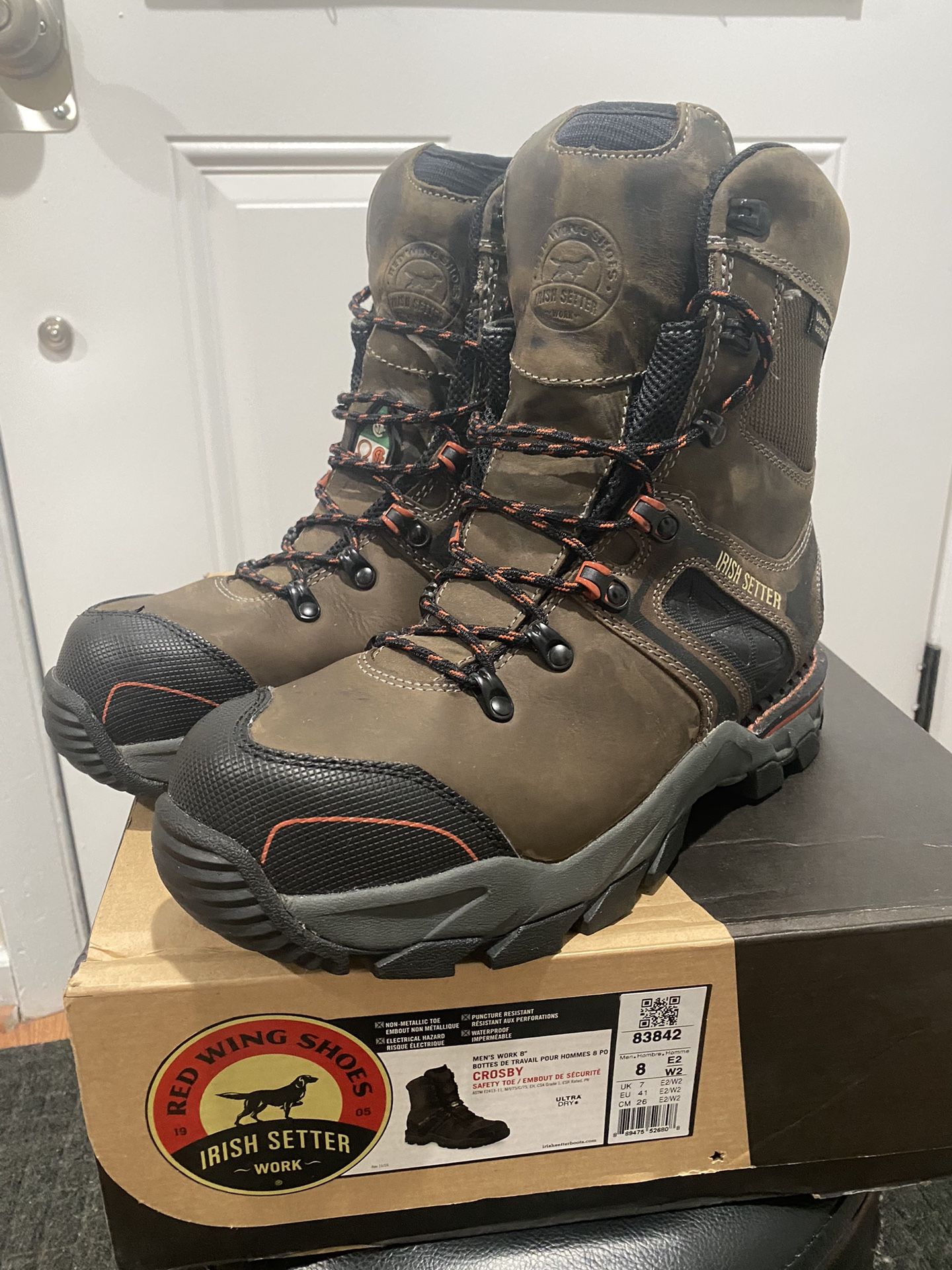 Red Wing Irish Setter 8” Booots Size 8.