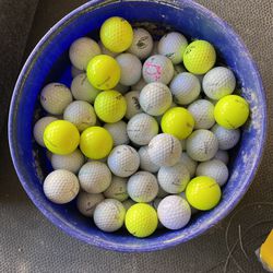 5 Gallon Bucket Of Golf Balls 