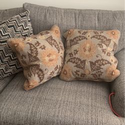 Ashley Furniture Throw Pillows