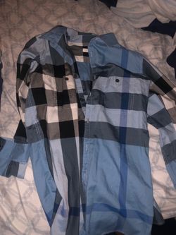 Burberry longsleeve collar shirt size 12 Y