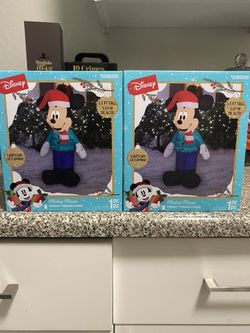 New Christmas Mickey