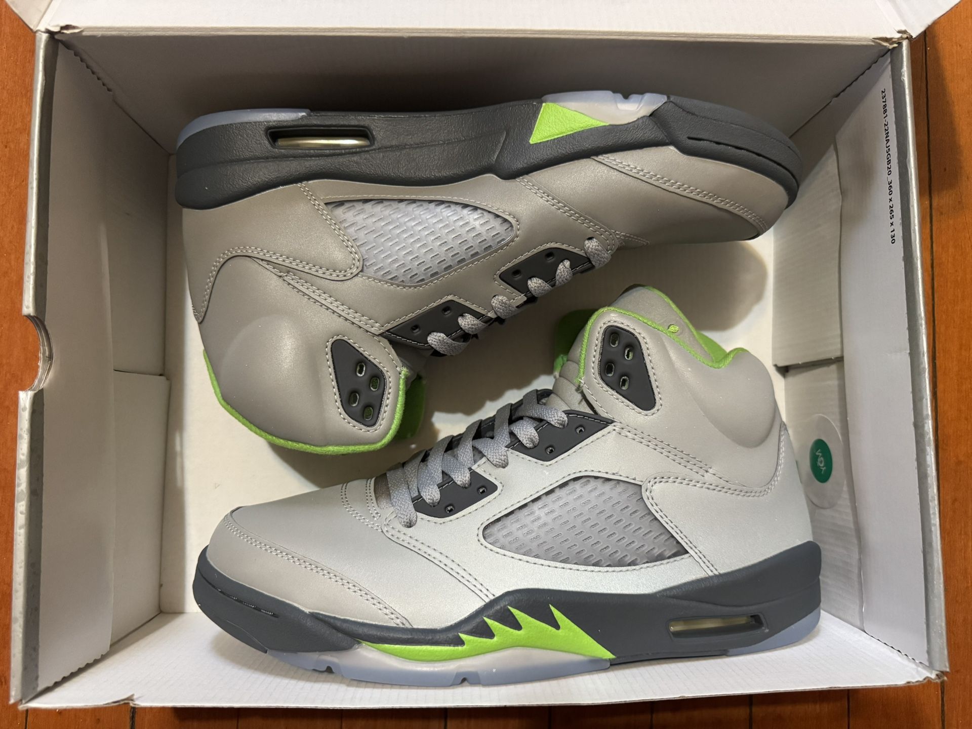 Air Jordan 5 Green Bean size 11 New