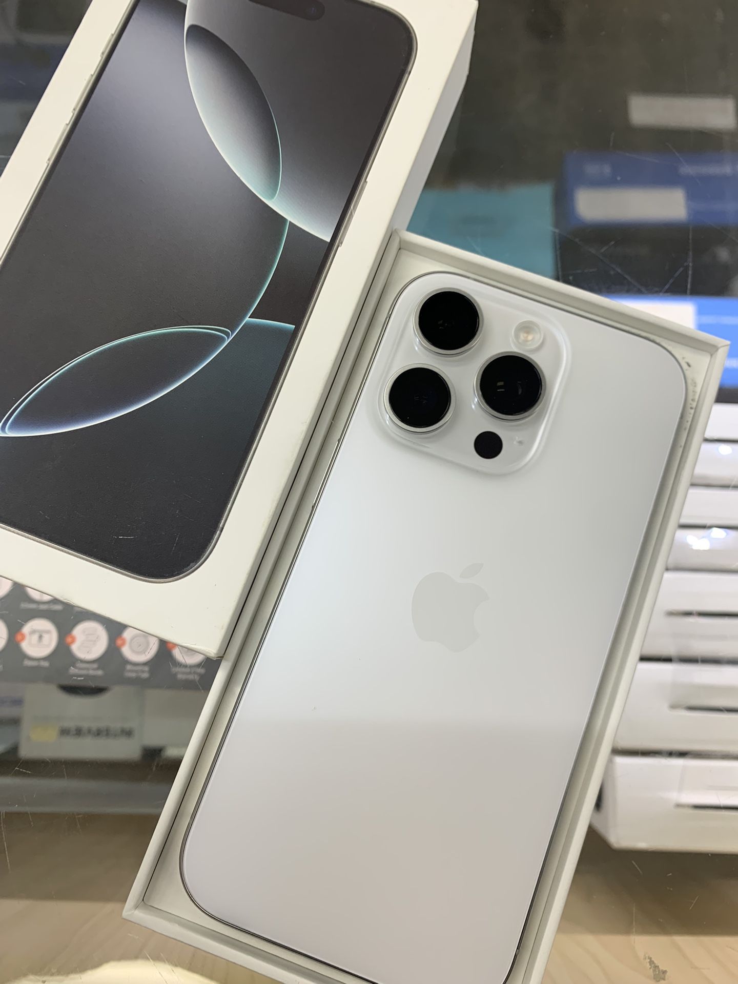 iPhone 16 Pro 256gb Unlocked