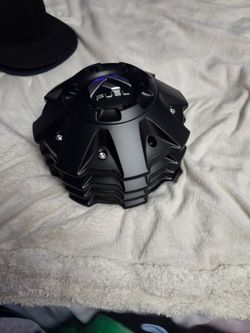 8 lug caps