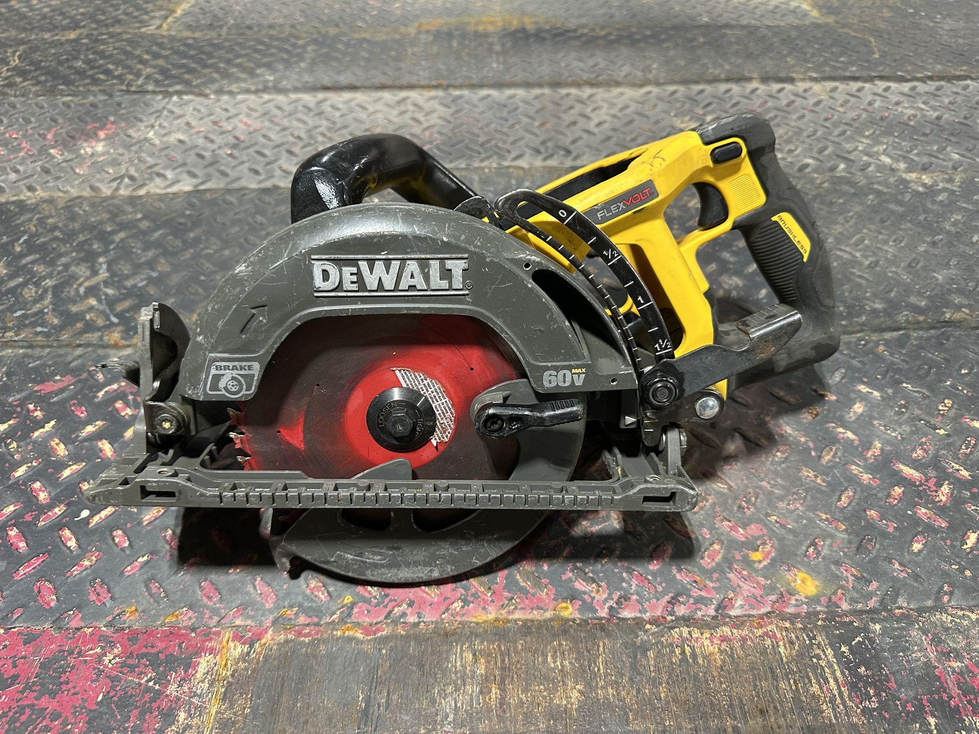 Dewalt 60v Worm Drive Saw