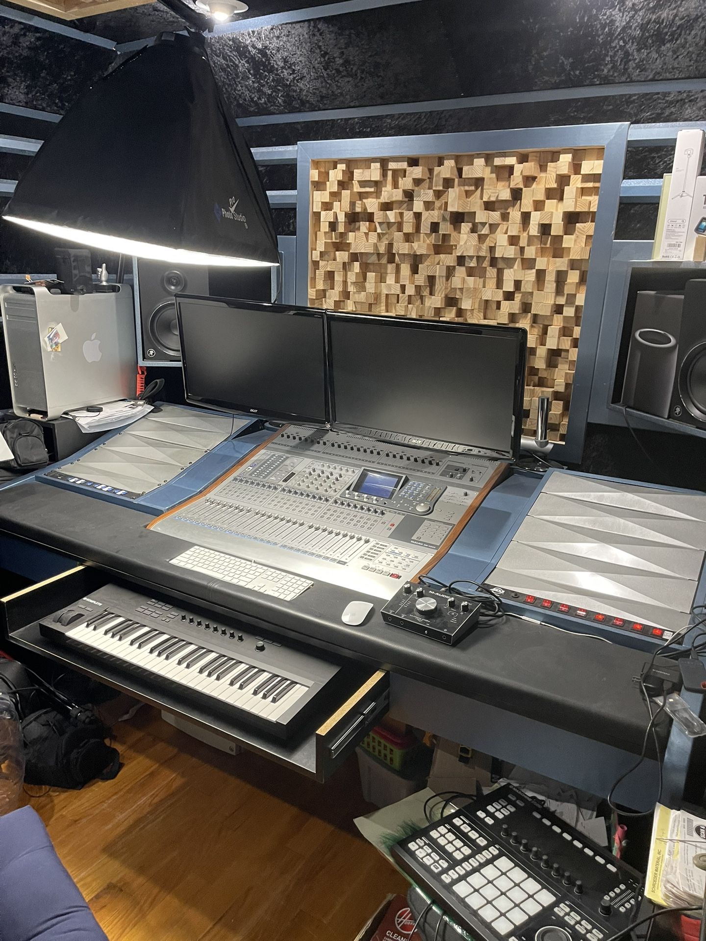 Tascam Dm4800 With Desk Included