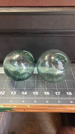 Glass fishing net floats