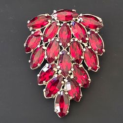 Vintage Pot Metal Dress Clip Red Leaf Spray Marquise Rhinestone 2.5"