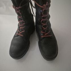 Bates Boots